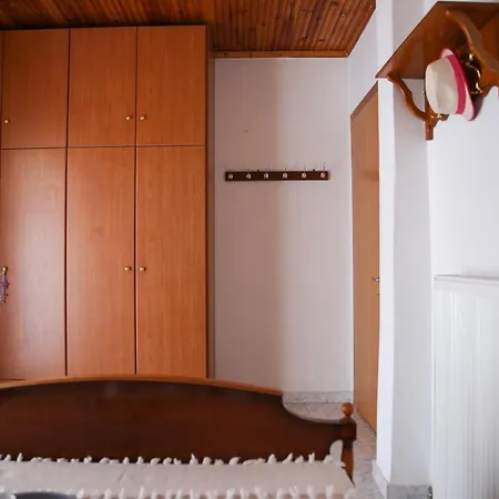 Anasa * Stavros (Thessaloniki)